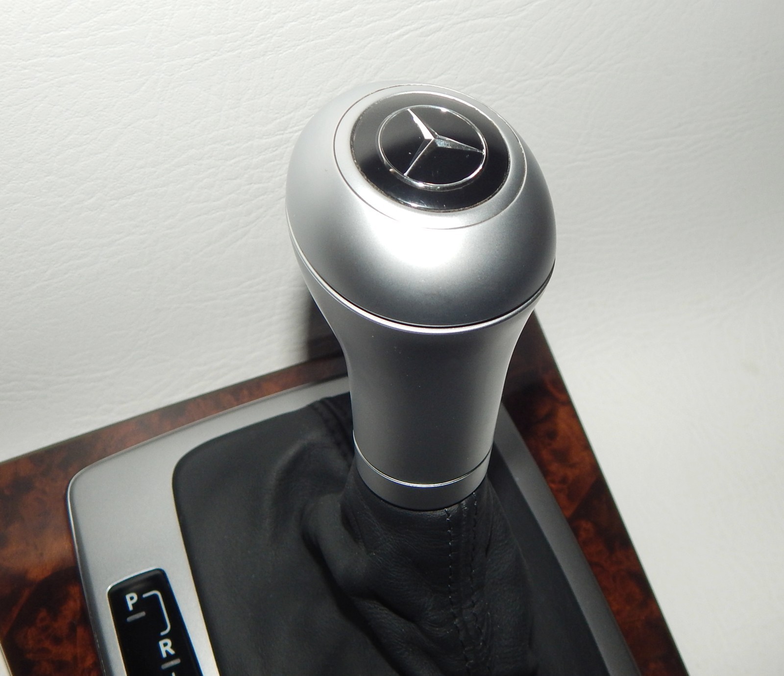 OEM 2008-2011 MERCEDES C300 Automatic Shift Knob Boot Bezel Wood Trim Shifter
