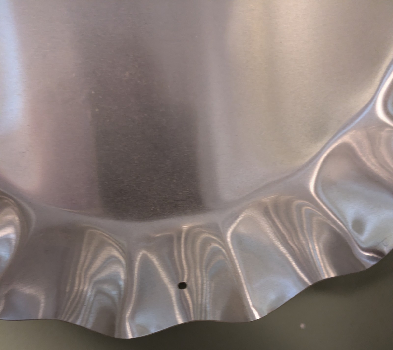 Decorative 3D bottle cap-shaped metal sign featuring the vintage Pepsi-Cola logo