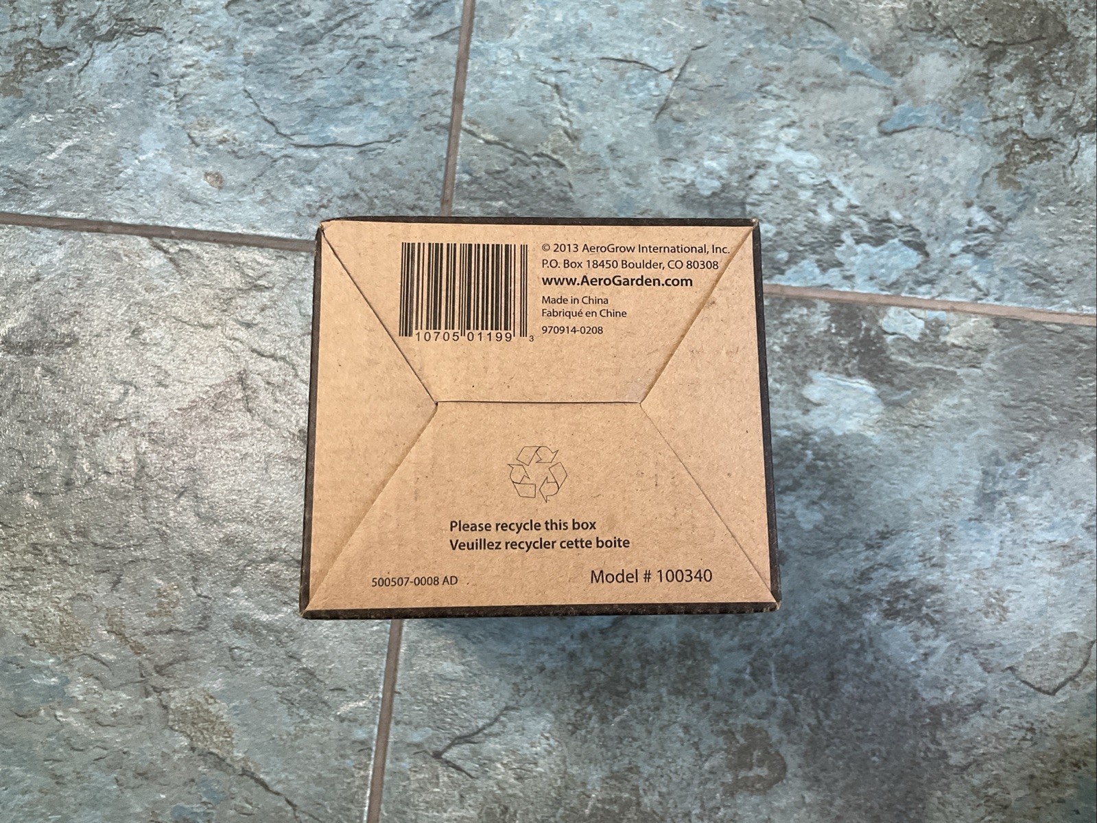 NEW AeroGarden 970914-0208 Fluorescent Grow Lights Miracle-Gro Model 100340