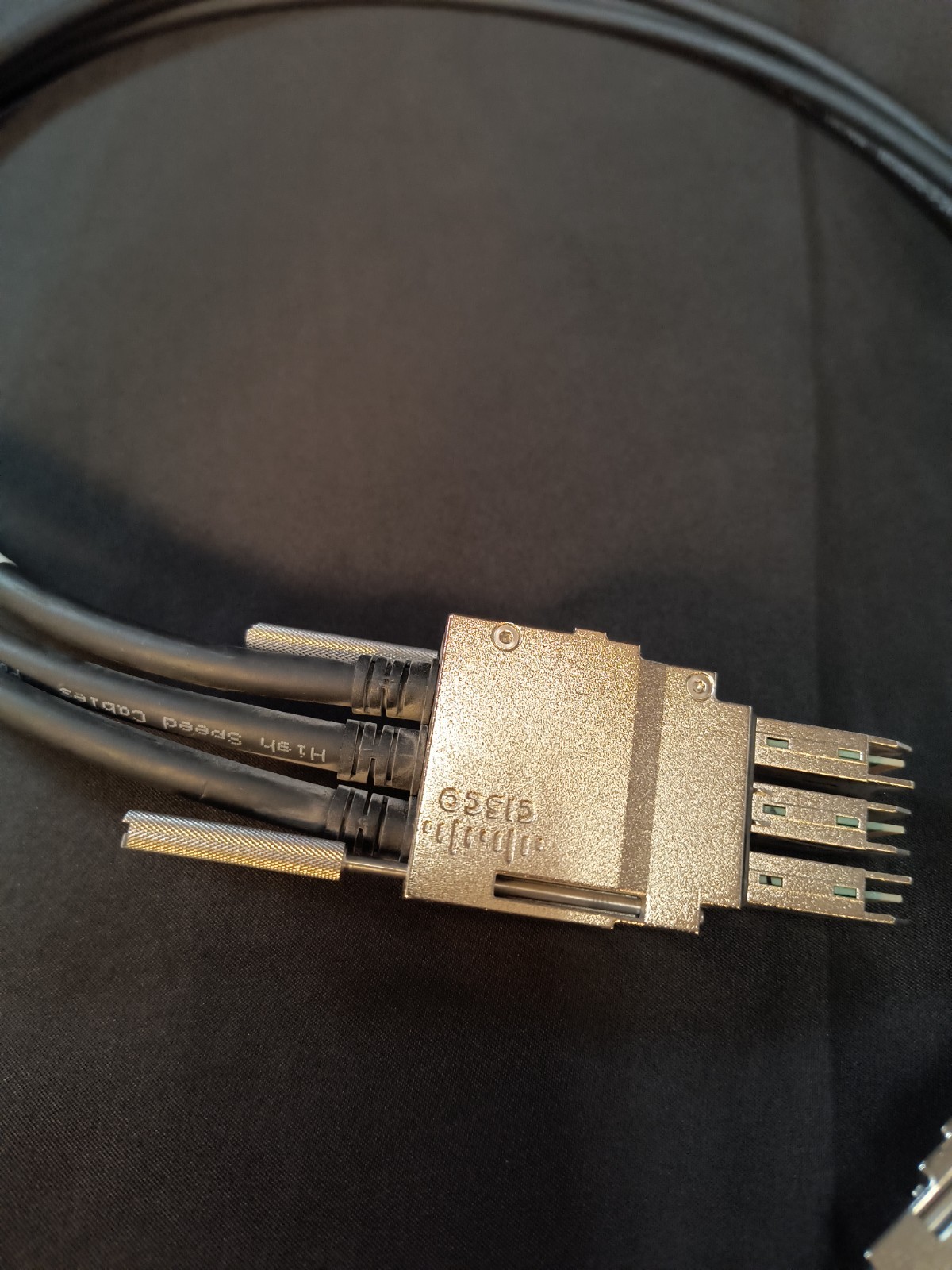 Cisco STACK-T1-1M V01 Stacking Cable 800-40404-01 for 3850 Series