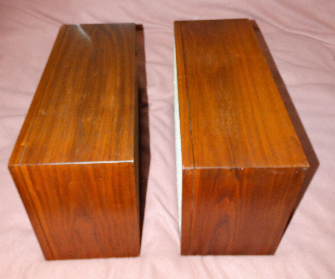 2 Knight Allied 3 way 10" alnico Tweed Vacuum Tube speakers by Utah Sound great!