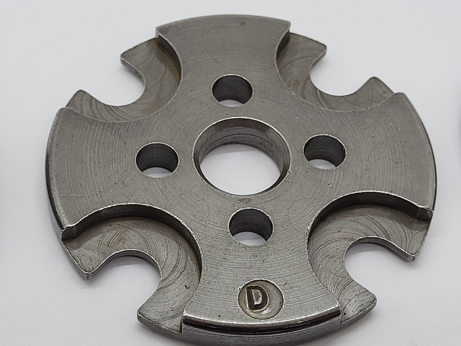 You choose 1 ( ONE ) each Dillon 550 shell plate, various sizes available