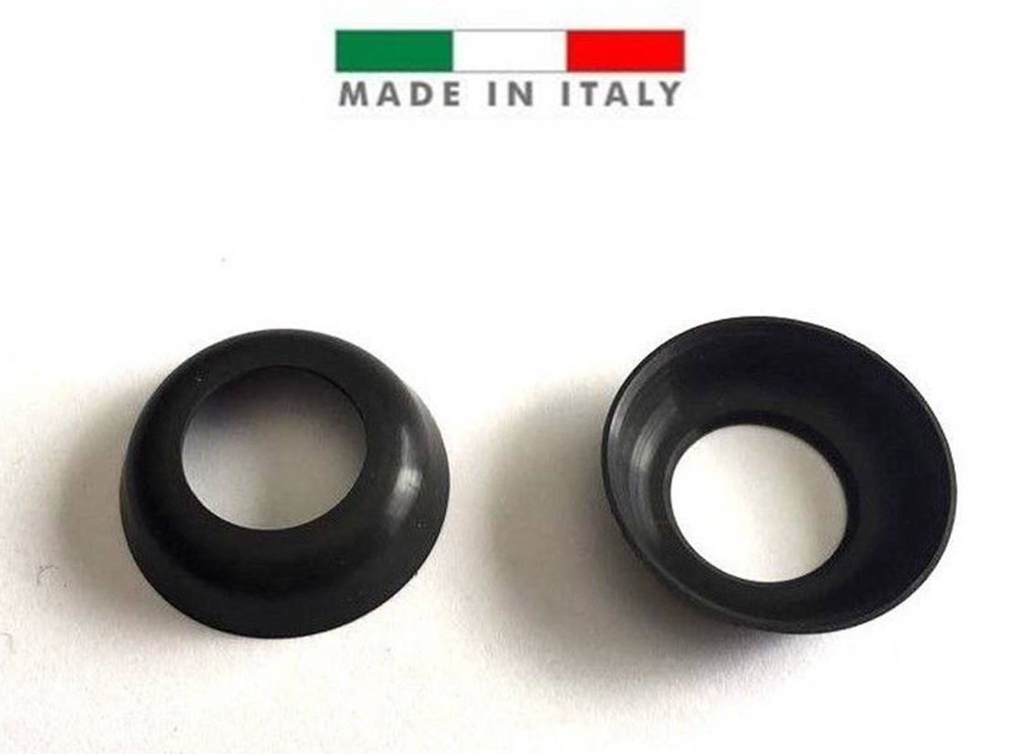 R14711 SEAL drive shaft x 2