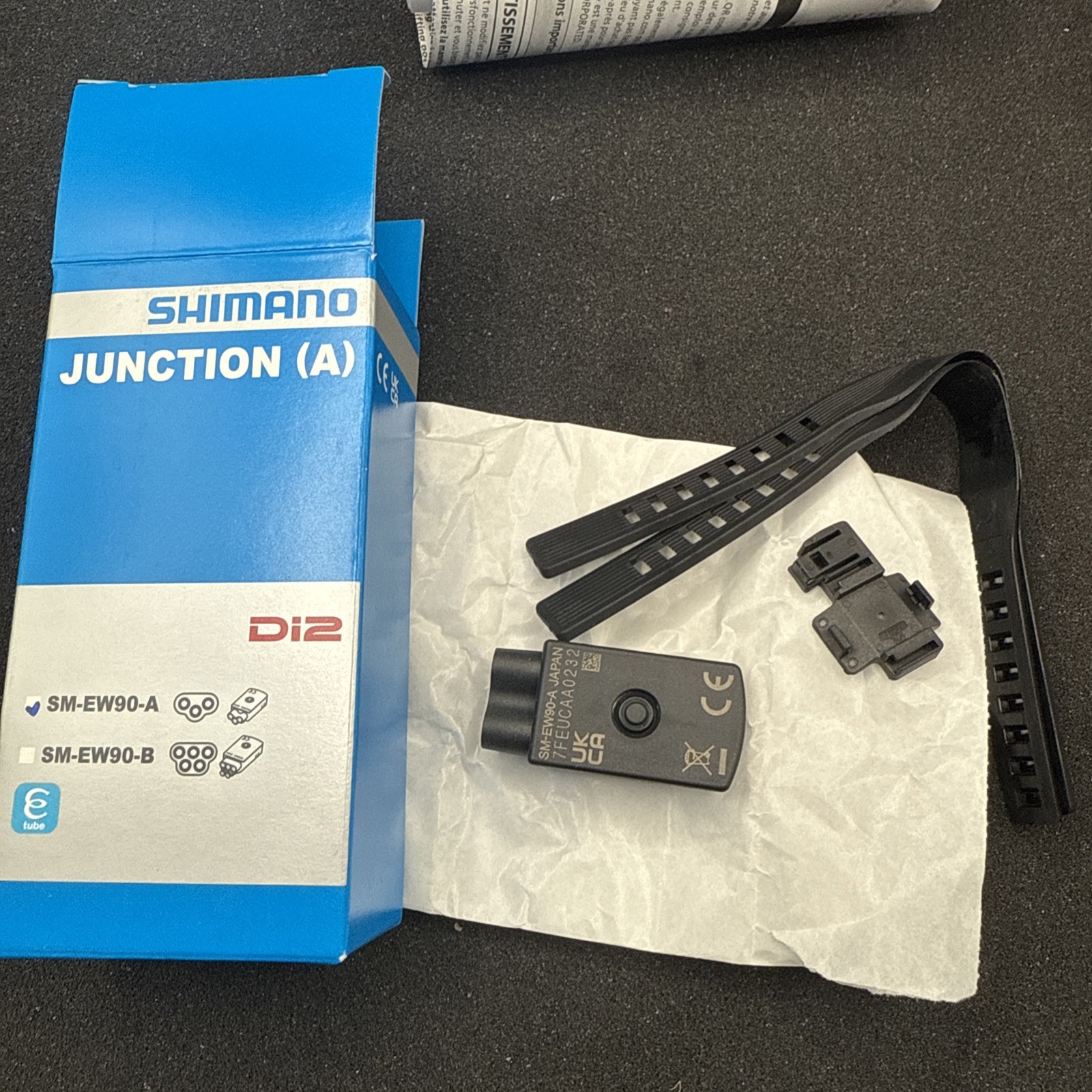 Shimano sm-ew90-a di2 cockpit junction box 3-port (nw)