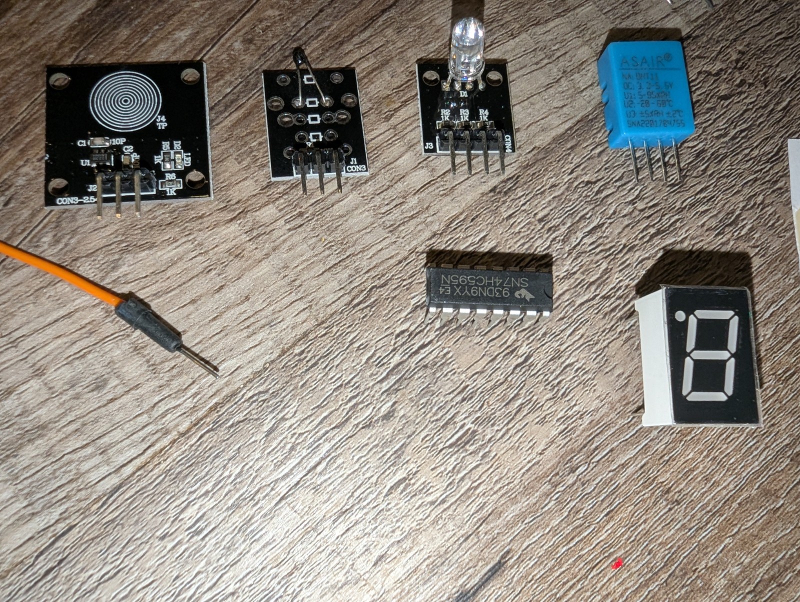 Arduino UNIROI Ultimate Starter Kit for UNO R3 LCD1602 Sensors Complete