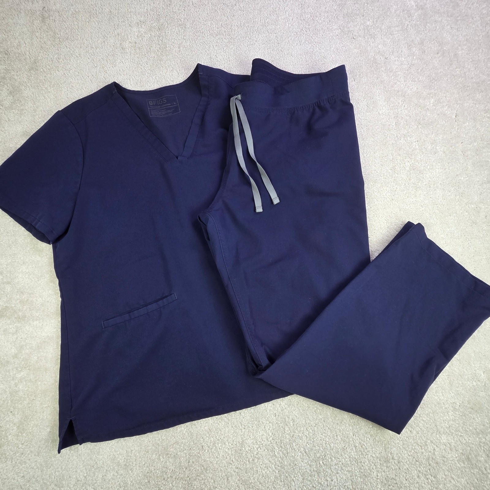 FIGS Women's Scrub Set XL Casma Top L Livingston Pants