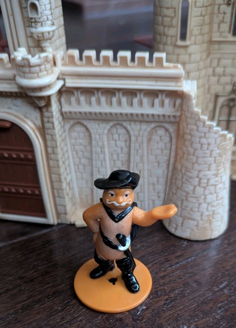 Shrek 2 Far Away Castle Micro Playset Mini Figure Set Lot Incomplete Parts