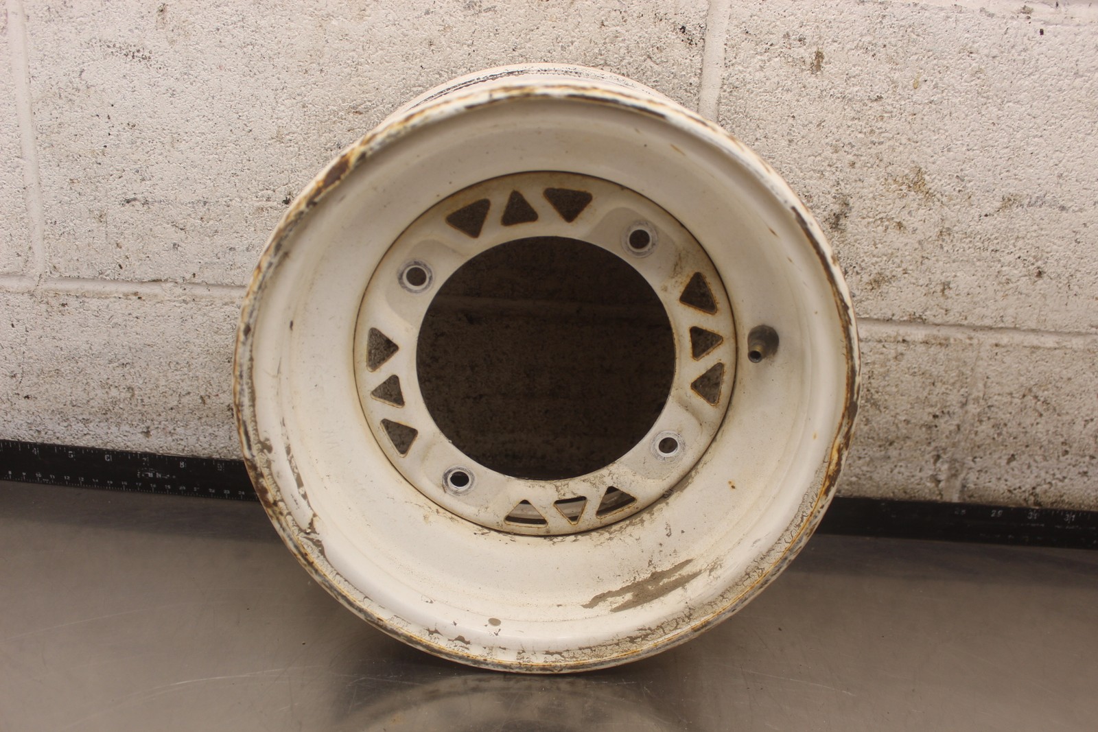 2003 Polaris Trail Blazer 250 FRONT WHEEL RIM 9 3/4"x5 7/8" 4x156 D5