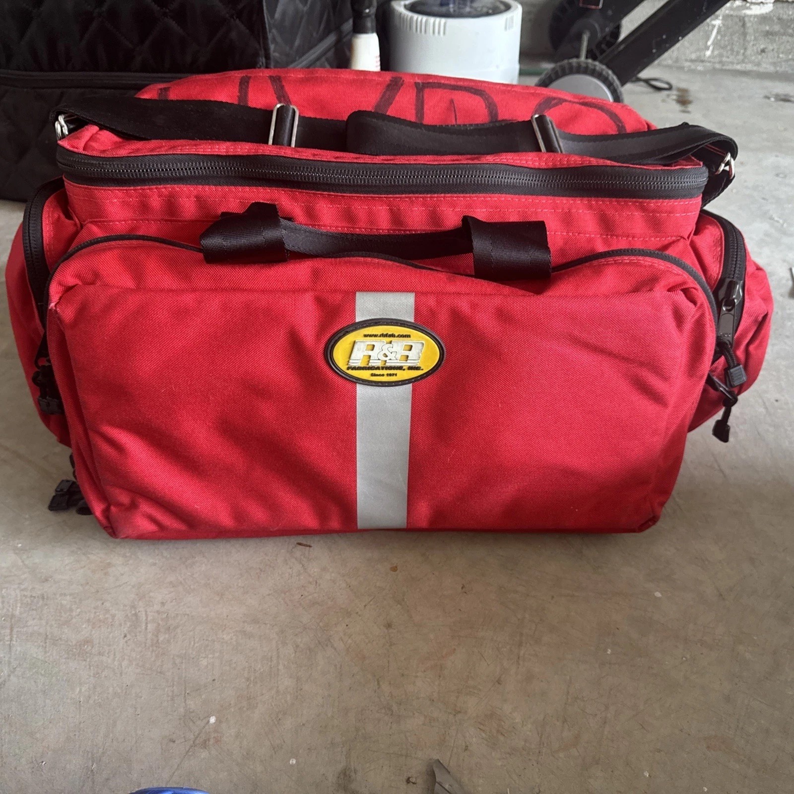 R&B Fabrications EMS EMT Bag – PACIFIC COAST SERIES INTERMEDIATE II TRAUMA BAG