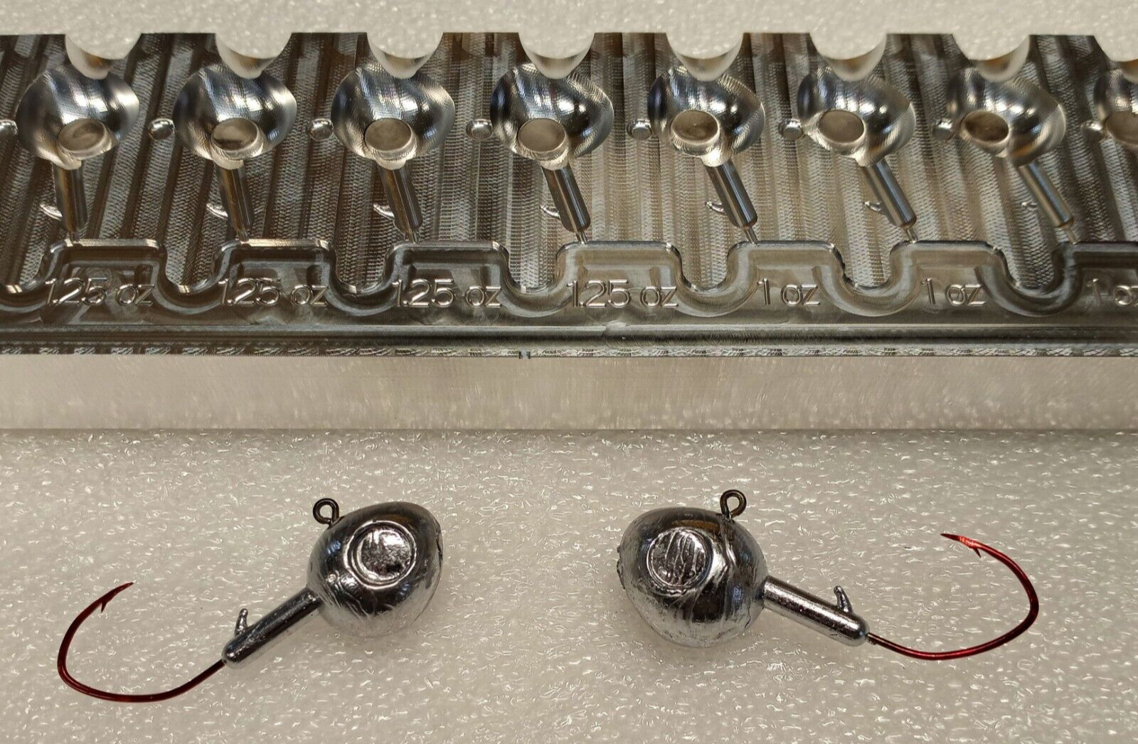 Rock Hound Walleye Jig Mold ( 8 cavity ) 1 oz and 1.25 oz