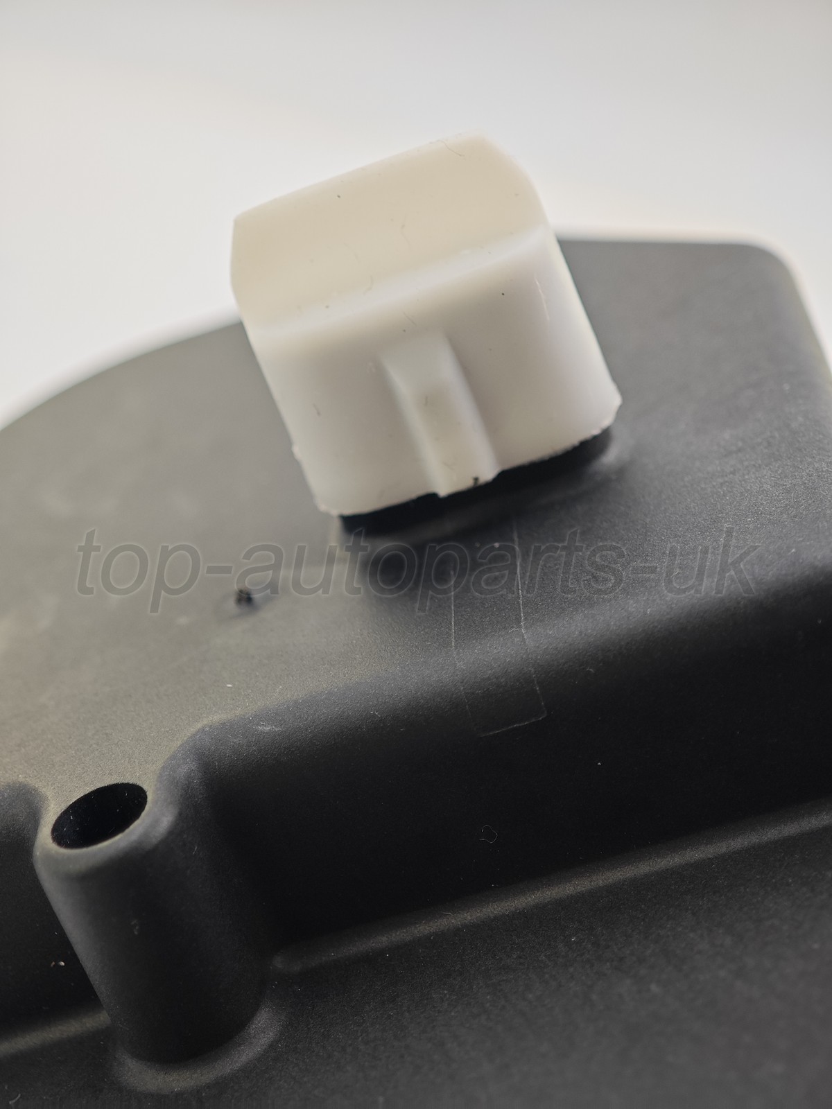 68391561AA Axle Locker Actuator 68391561AA for Jeep Gladiator Wrangler 18-2021