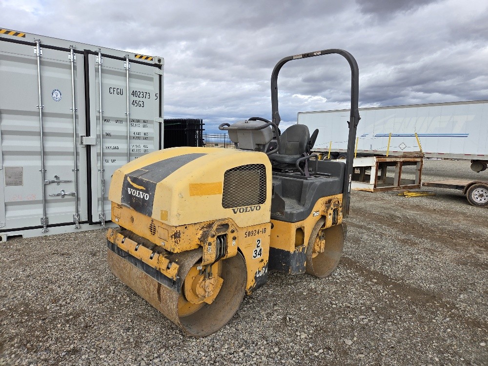 2011 Volvo DD29 Double Drum Roller Asphalt Paving # 4650