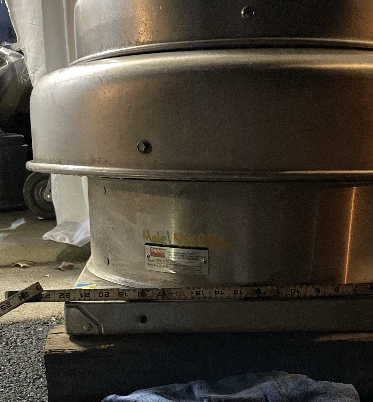 Dayton 4YC886 Upblast Direct Drive Commercial Exhaust Fan Roof Mount Metal Base