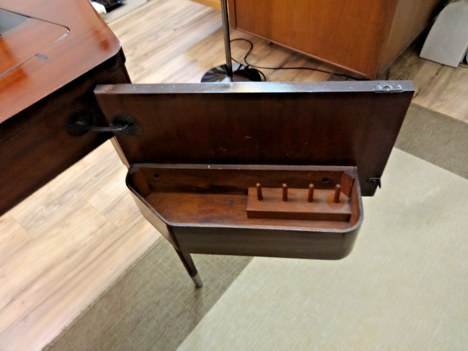 RARE Singer 74 Trapezoid Spinet Sewing Machine Cabinet - 301, 400 & 500 Series