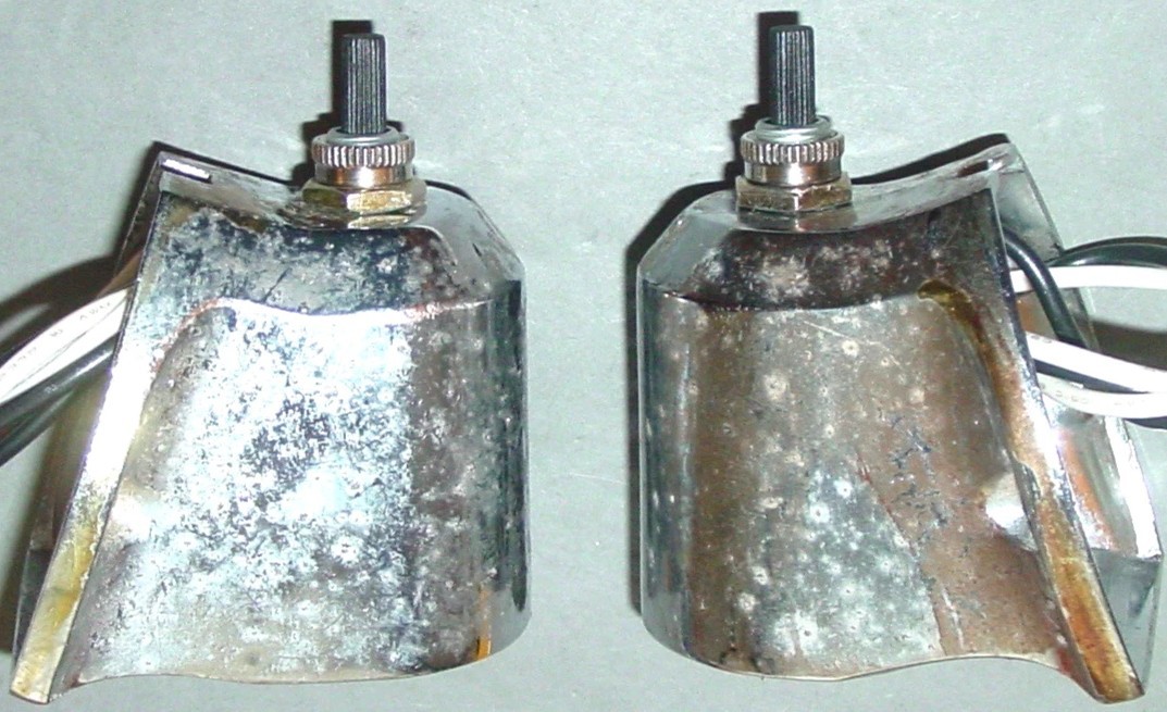 2 Vintage Boat Sconces Lot Art Deco Low Profile Compact Chrome Light Fixture