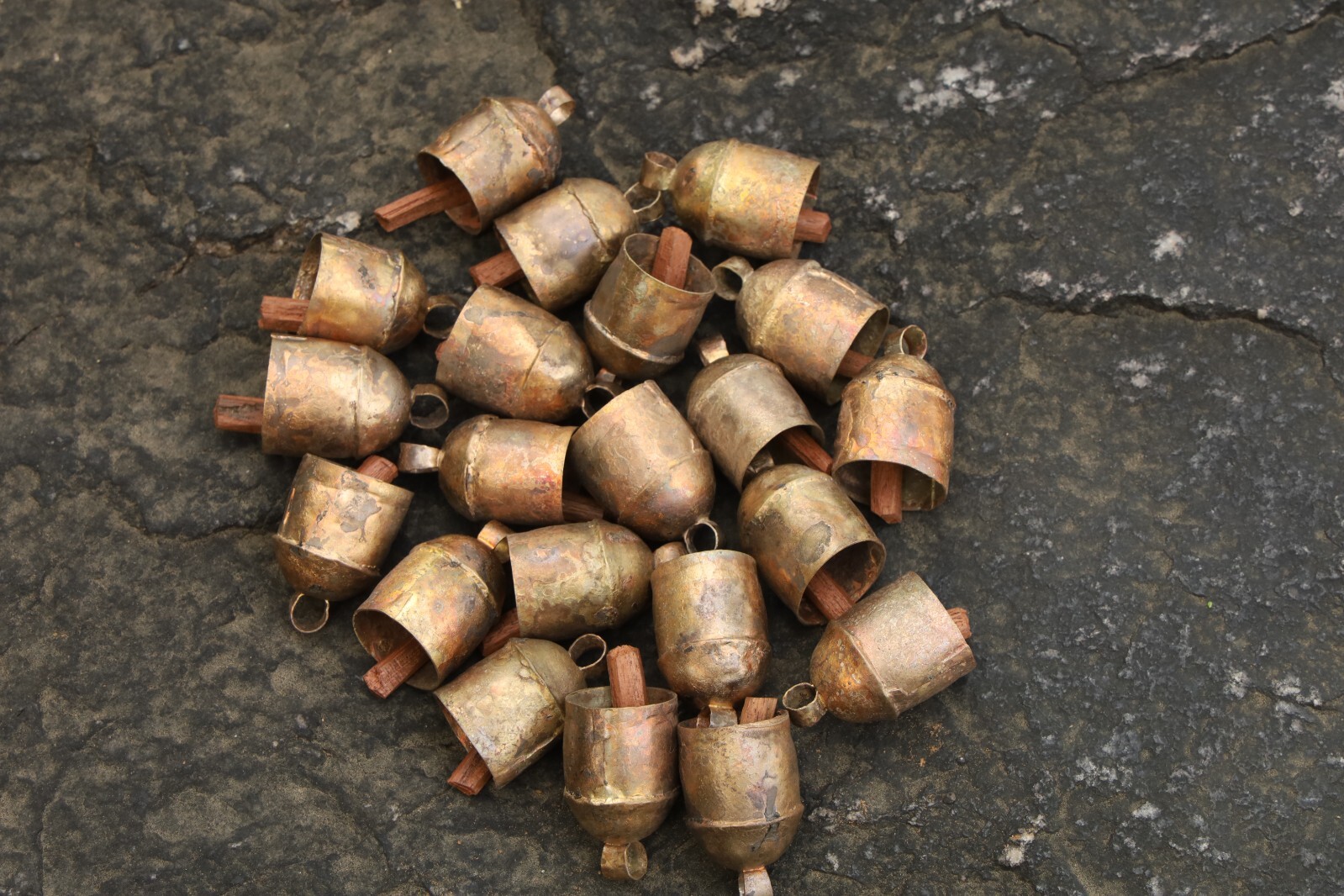 Vintage Indian Tin Bells Rustic Chime Jingle Bell Cow Bells For Decor christmas