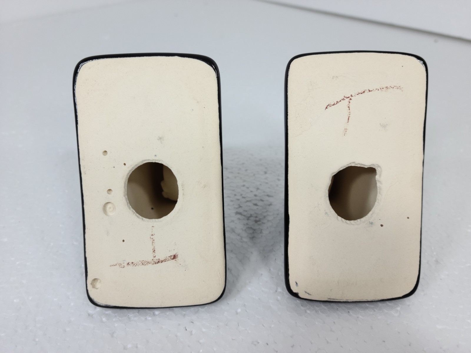 Vintage Black Ceramic Towel Bar Rod Rack Post Holders Flat Back Glue over Tile