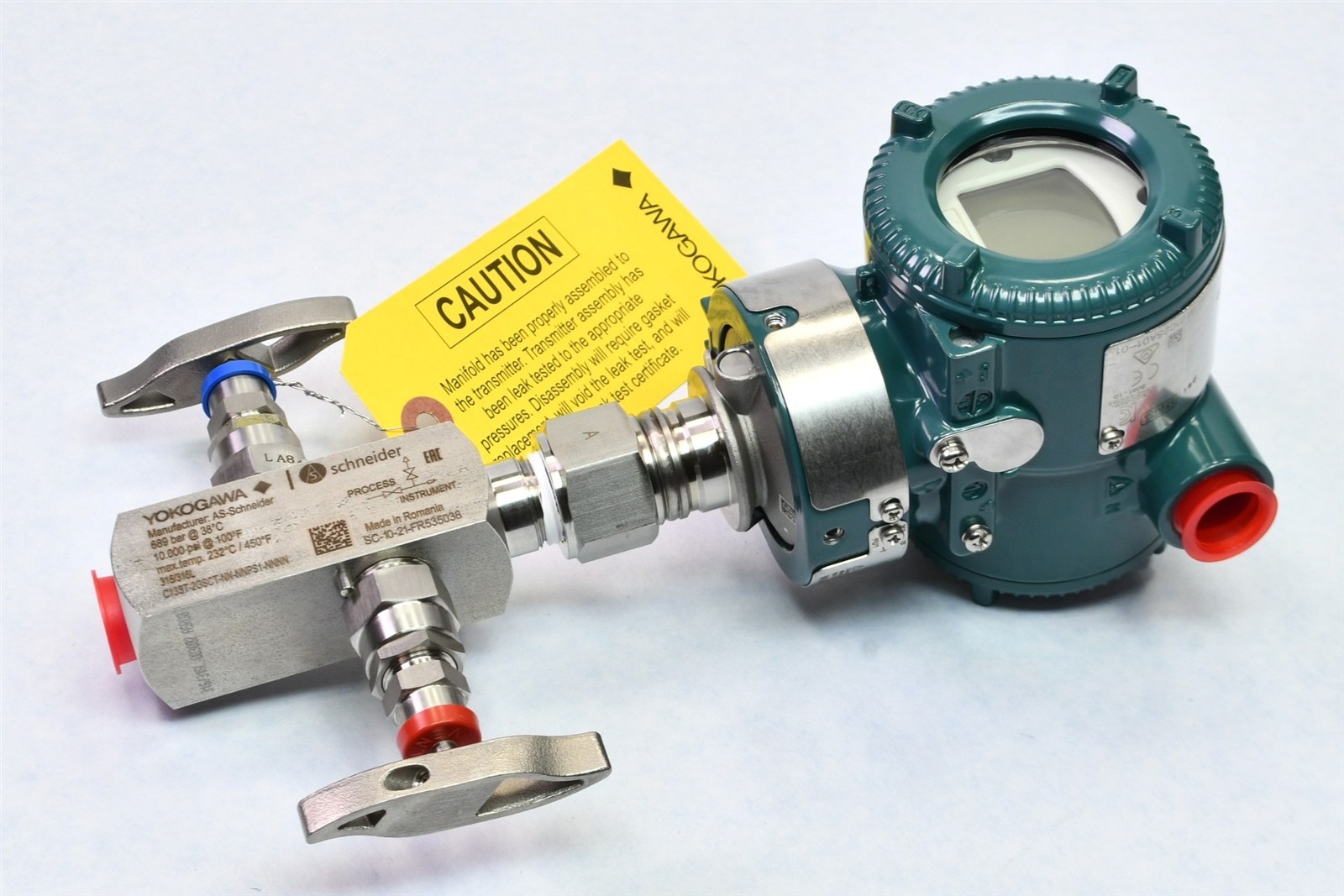 NEW Yokogawa Pressure Transmitter EJX530A w/ C13ST Valve Manifold