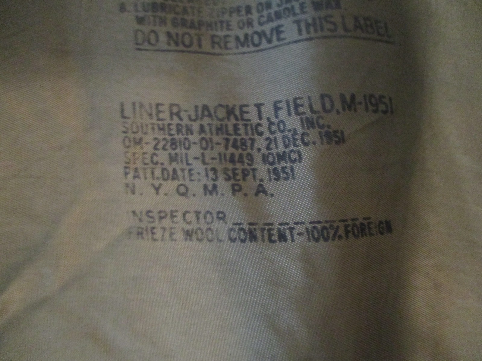 VINTAGE KOREA ISSUED HEAVY FIELD JACKET - SHELL (1952 Sz M) - LINER (1951 Sz L)