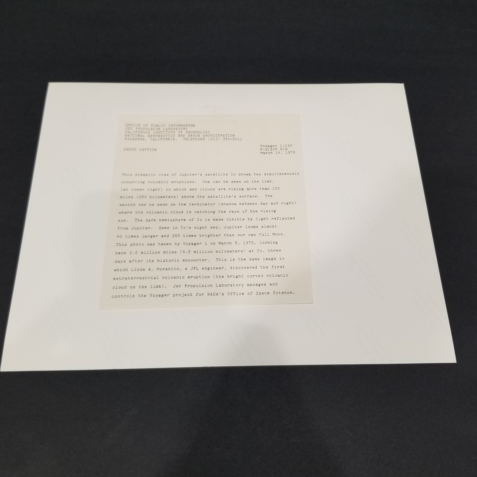 ORIGINAL NASA VOYAGER 1 PHOTO JUPITER'S MOON IO, KODAK PAPER JPL 1979 RARE MINT