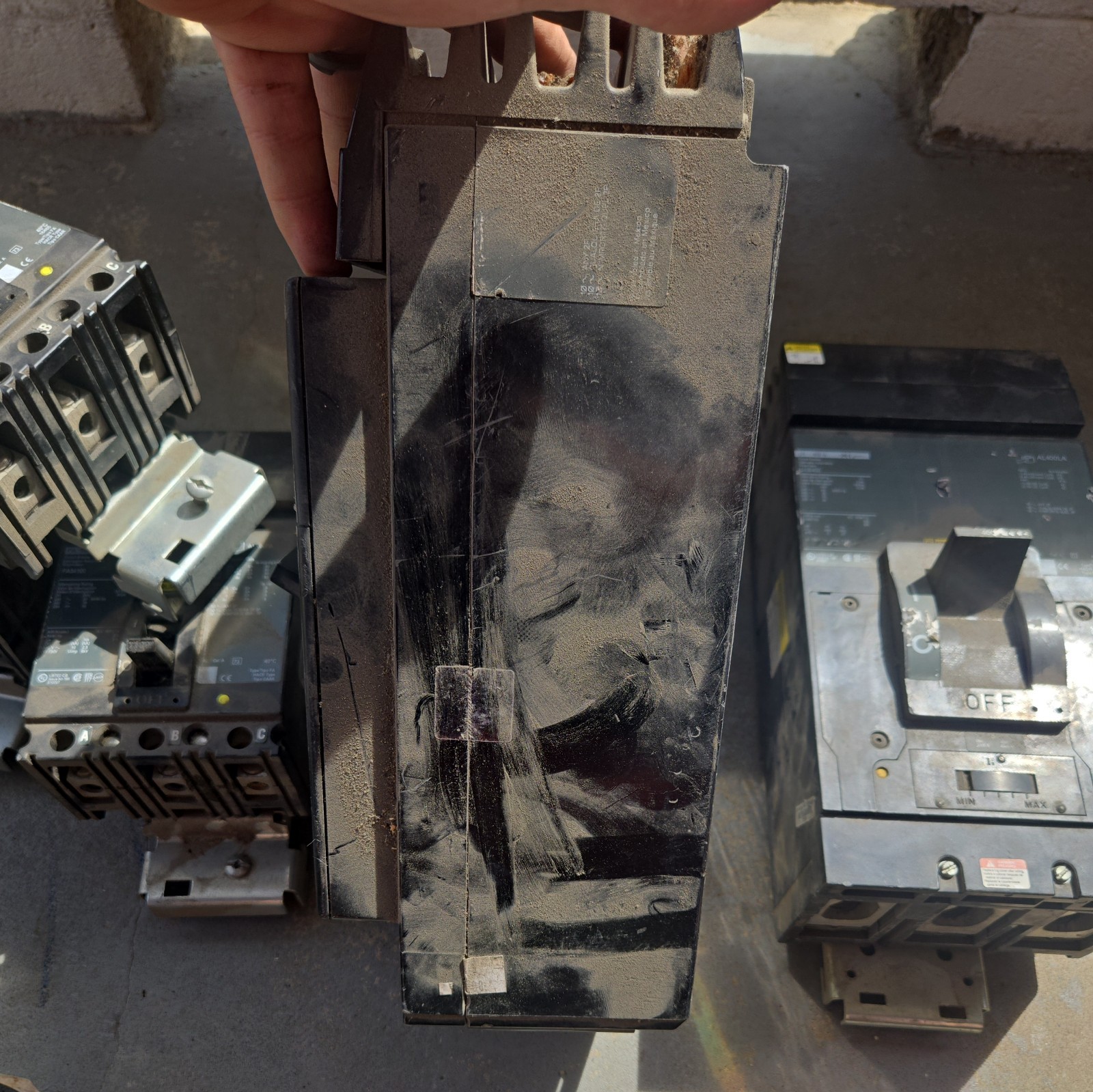 SQUARE D LC36450 450 A 3 P Circuit Breaker