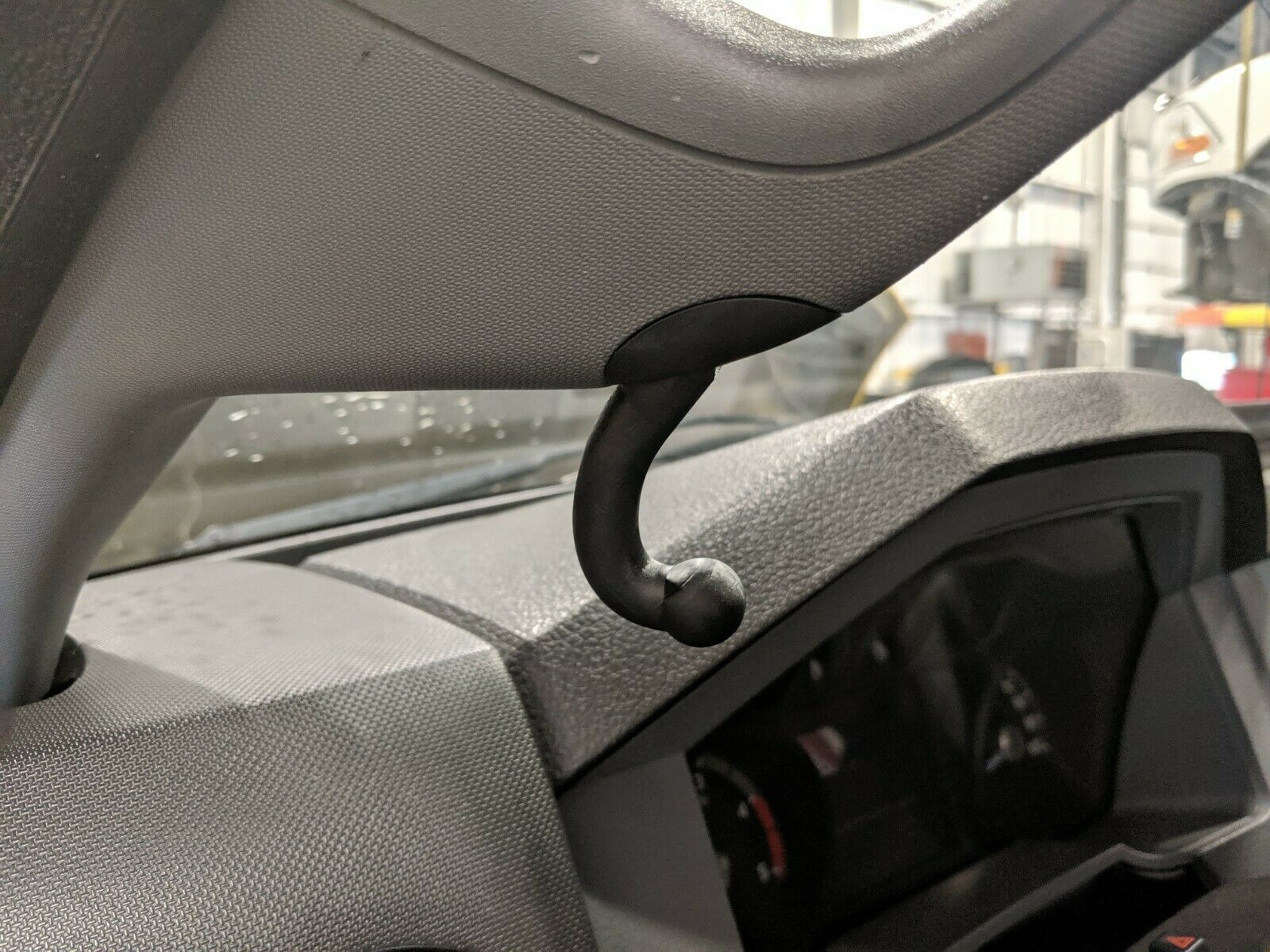 Stinger A Pillar Mount for a 11-16 Ford SuperDuty F250-F450 fits Edge Insight