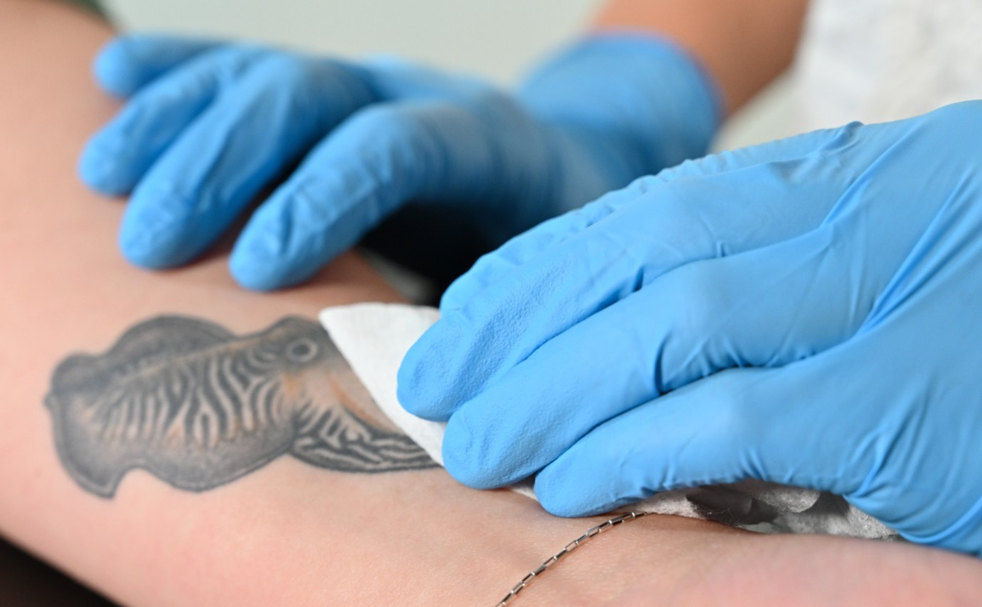 1000pc Medical Exam Nitrile Gloves 4.0 mil Chemo Rated, Powder & Latex Free