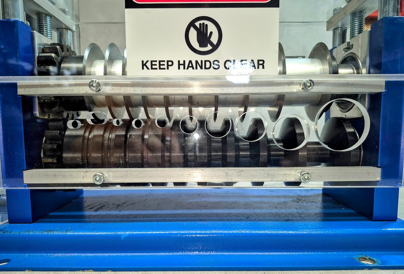 GARVEE 370W Auto Wire Stripper Machine 110V 1.5-32mm 1/16-1-1/4" 75ft/min Motor