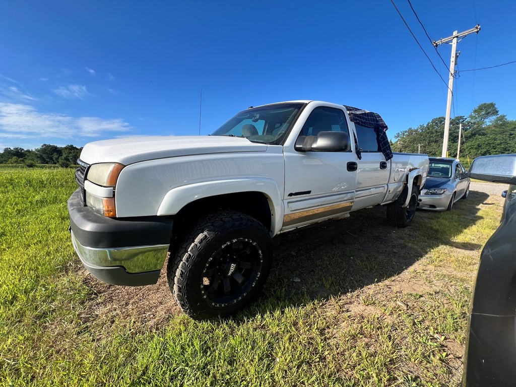 2005 Chevy Silverado 2500 2500HD CD Player AM FM Stereo Radio OEM