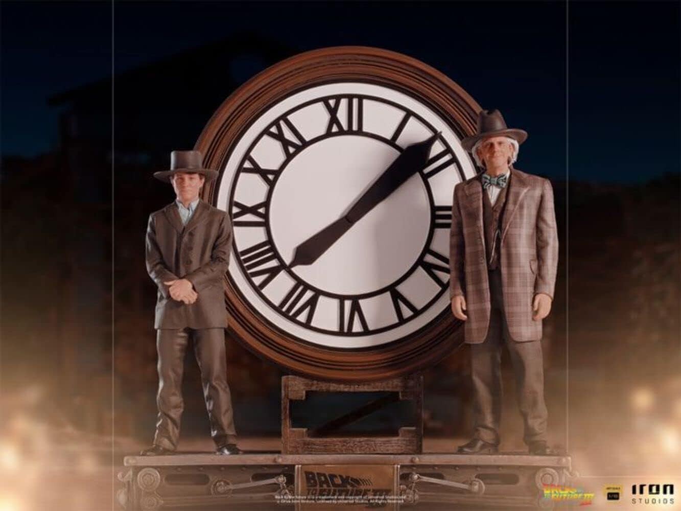 Marty And Doc At The Clock - Back To The Future - Art Scale 1/10 - Iron Studios