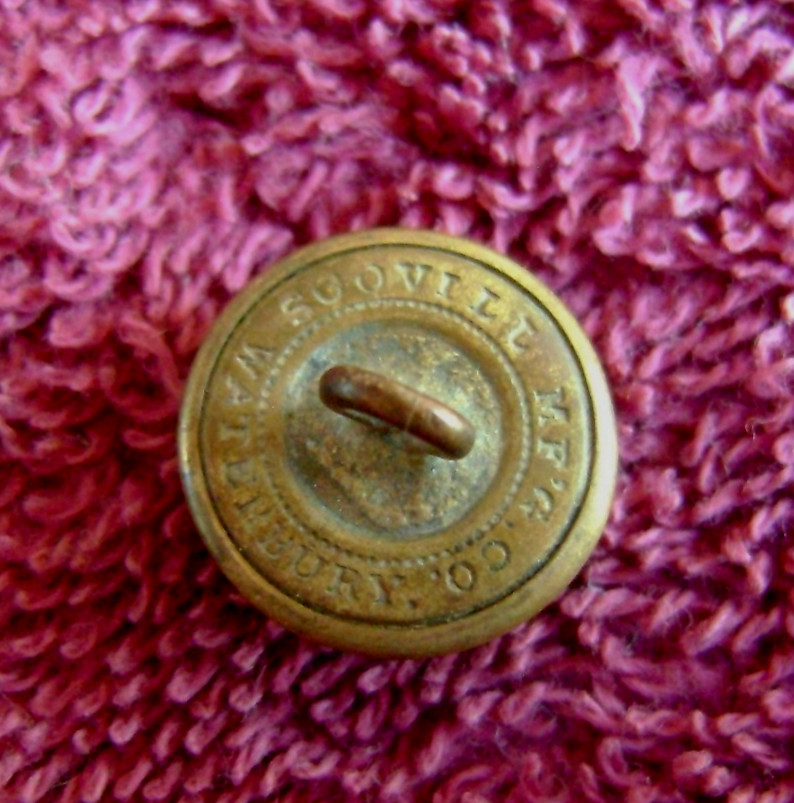 NON EXCAVATED UNION STAFF OFFICER & EAGLE "I" INFANTRY OFFICER CUFF BUTTONS