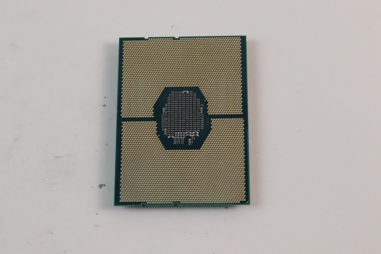 INTEL XEON GOLD 6244 PROCESSOR | 3.60GHZ | SRF8Z