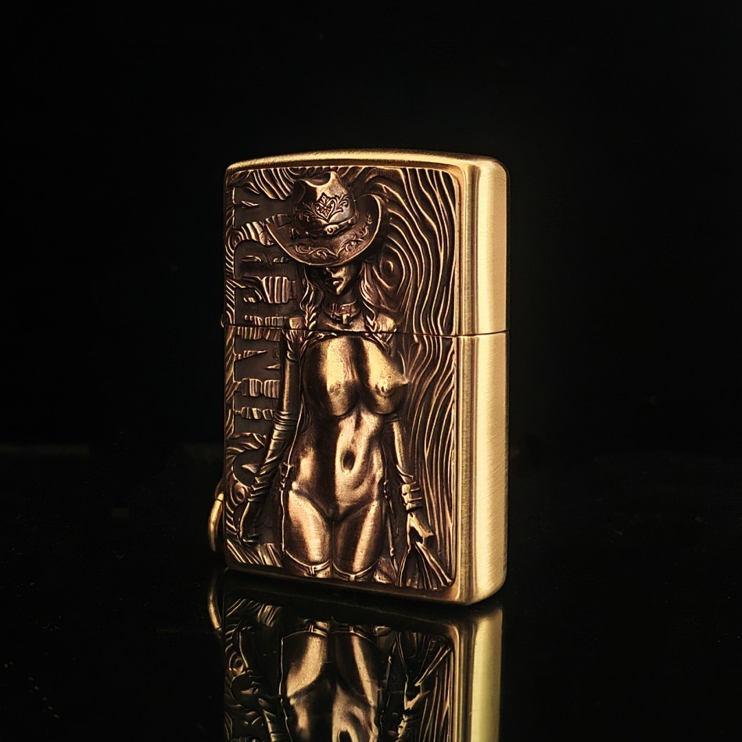 Full Body Artistic Girl Zippo Keychain Emblem Gift For Men