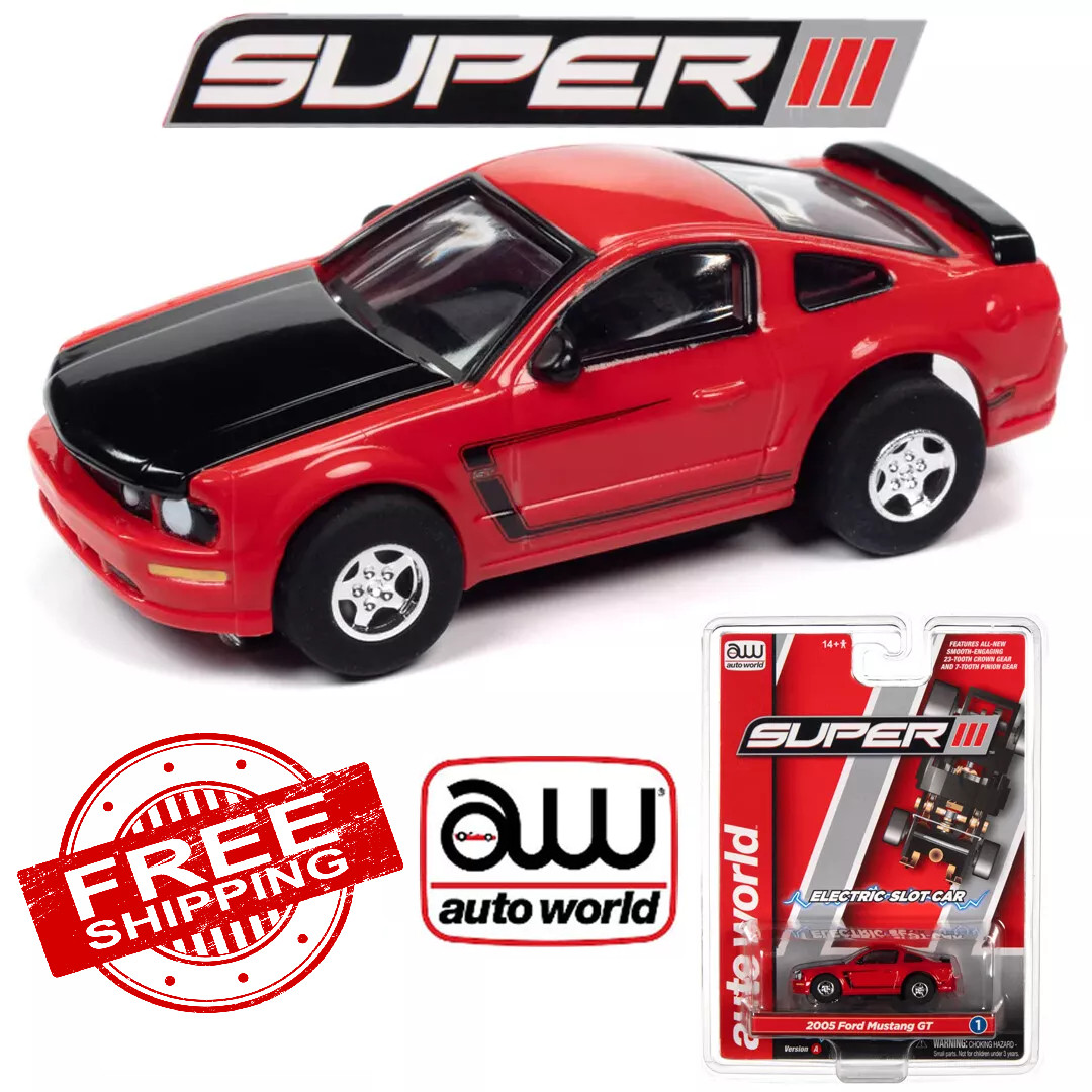 Auto World Super III 2005 Ford Mustang GT Version A - Red - 1/64 HO - SC383
