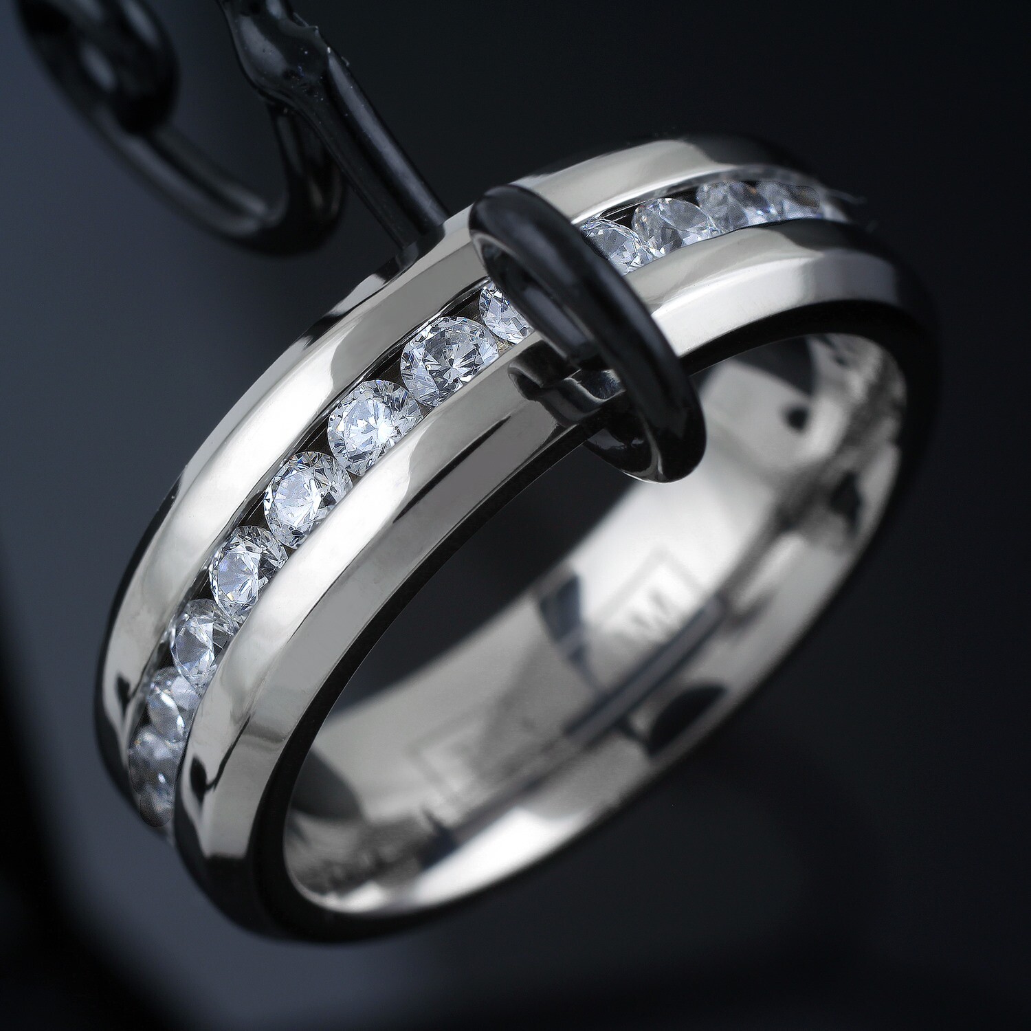 5/7mm Titanium 1.6 Carat Dazzling Eternity CZ Men's Wedding Band Ring Size 5-15