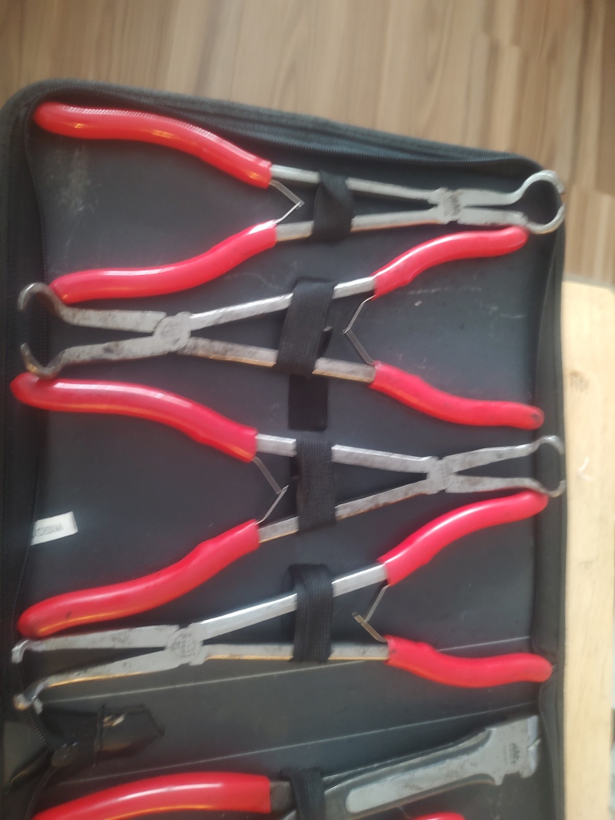 Mixed Long reach pliers 9 piece