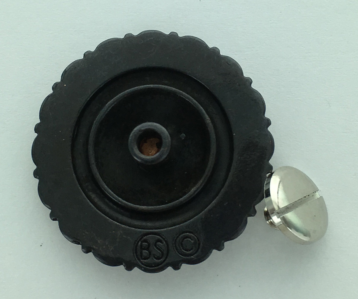 WESTERN SADDLE HEADSTALL HORSE TACK COPPER ENGRAVED ROPE EDGE CONCHO screw back