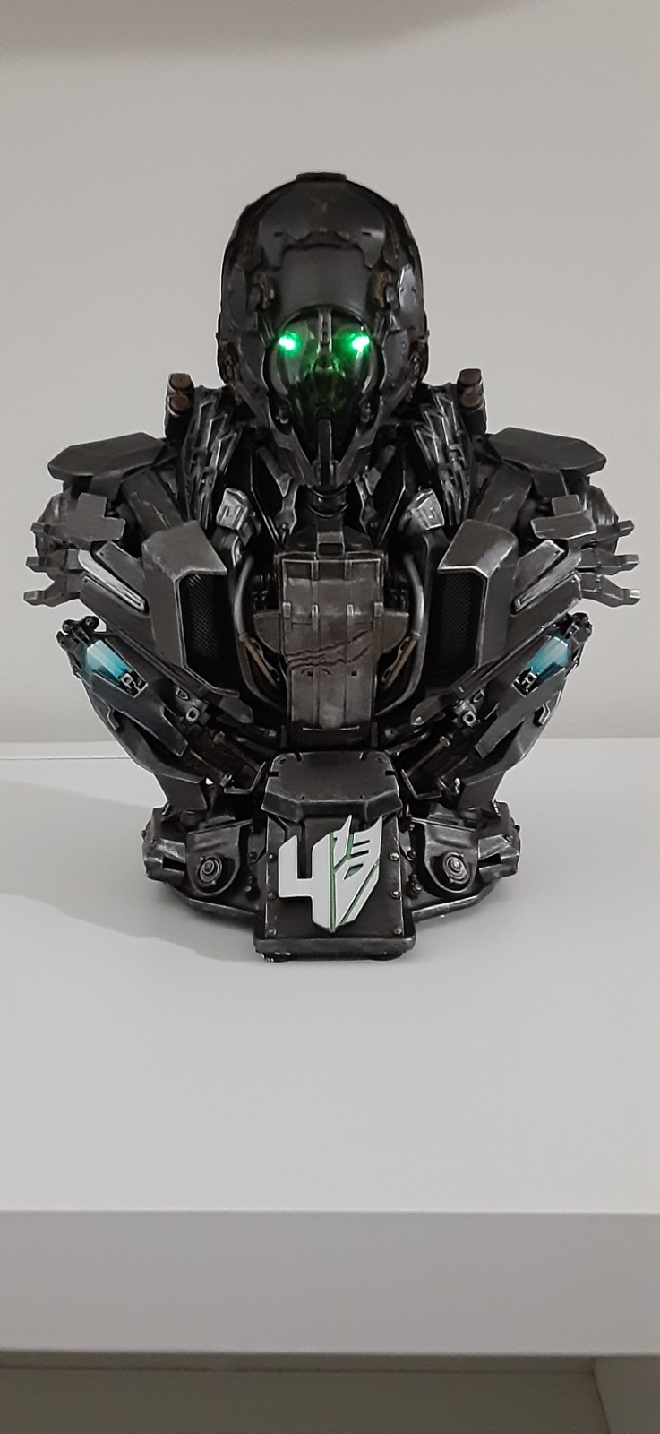 Preowned Prime 1 Studios Lockdown Bust Transformers Age Of Extinction