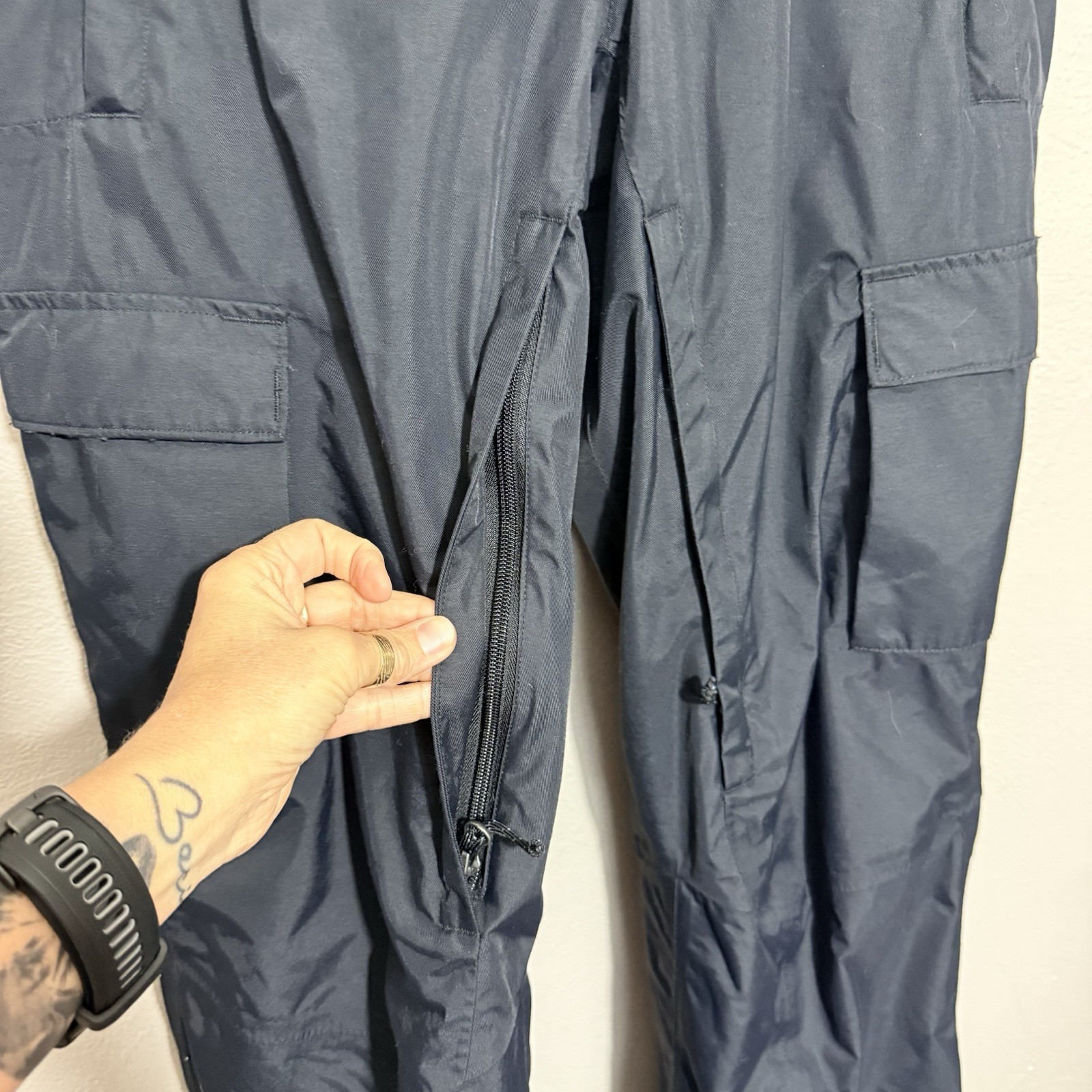 Columbia Omni-Tech Waterproof Breathable Snow Ski Pants Mens Black Cargo Sz M