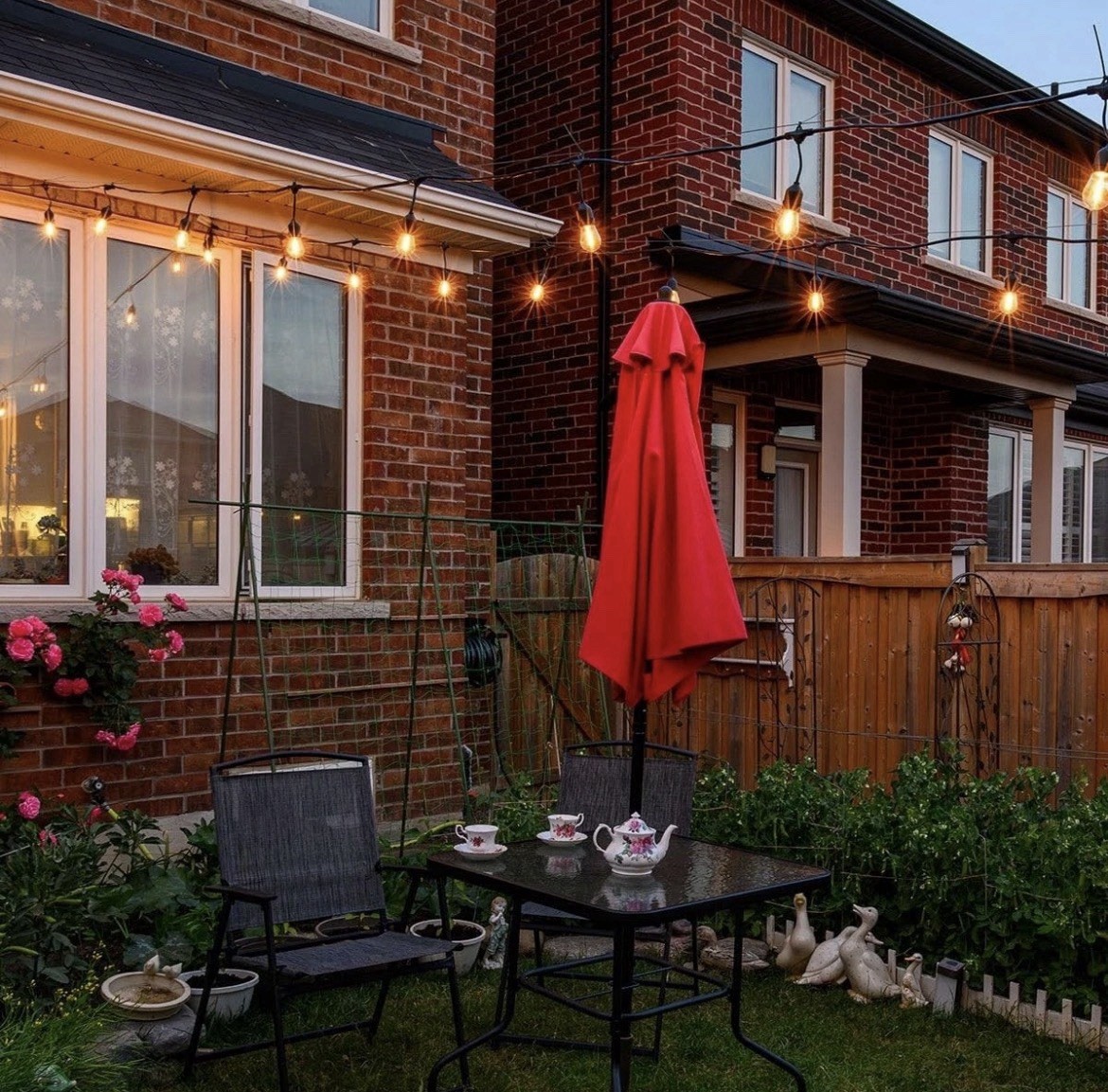 Feit Electric 48 ft. LED string lights 24 Bulbs NEW