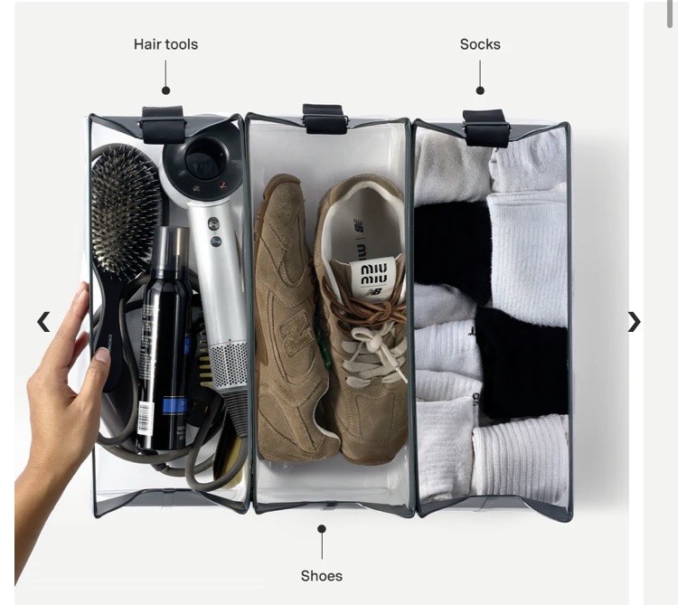 Cadence Extra Large Magnetic Parcel NEW NIB Holiday Red Merlot Limited Edition