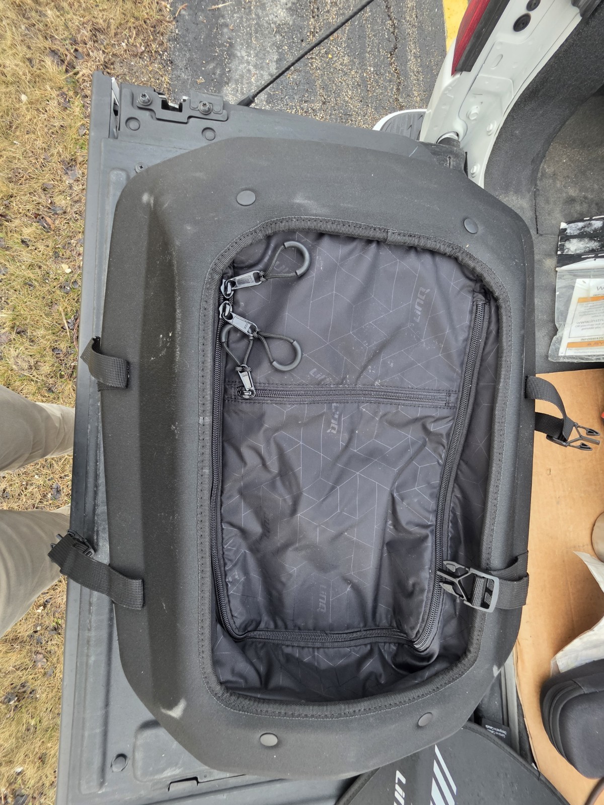 Ski-Doo 10.6 Gallon LinQ Adventure Tunnel Bag 860202444