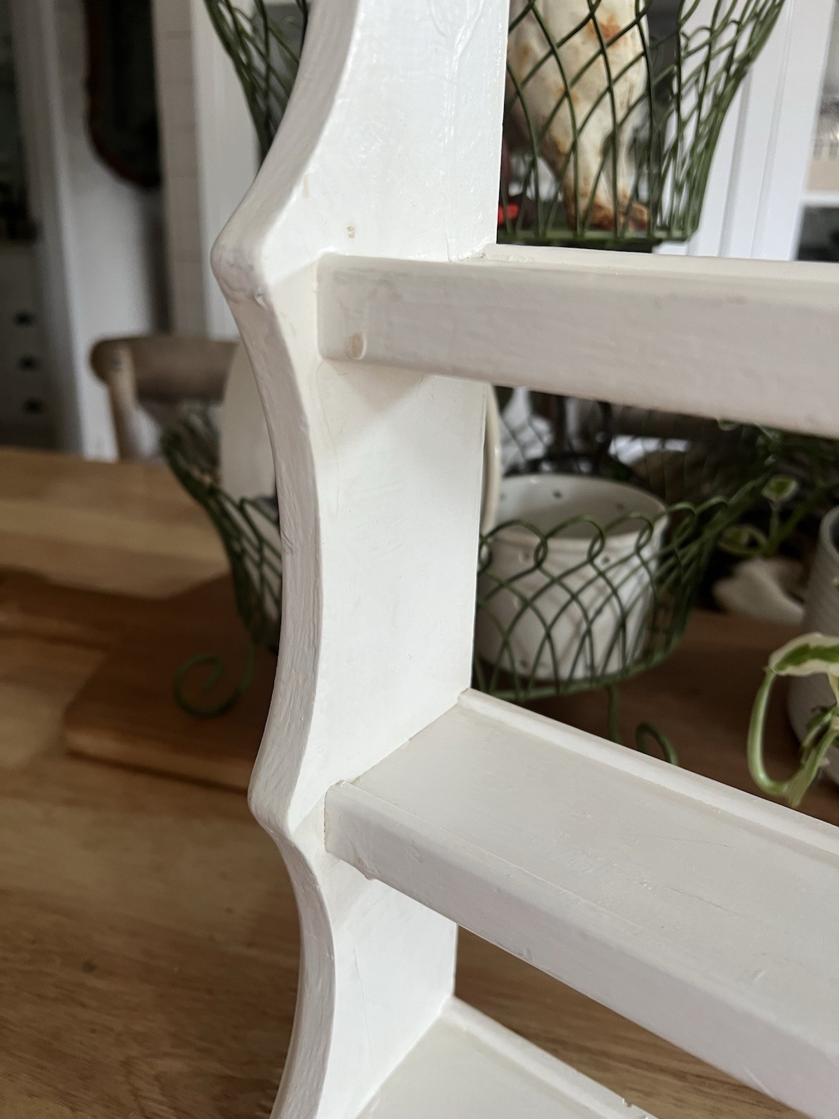 Vintage 3-Tier Wall Shelf painted White Dispay Spice Cottagecore , Farmhouse