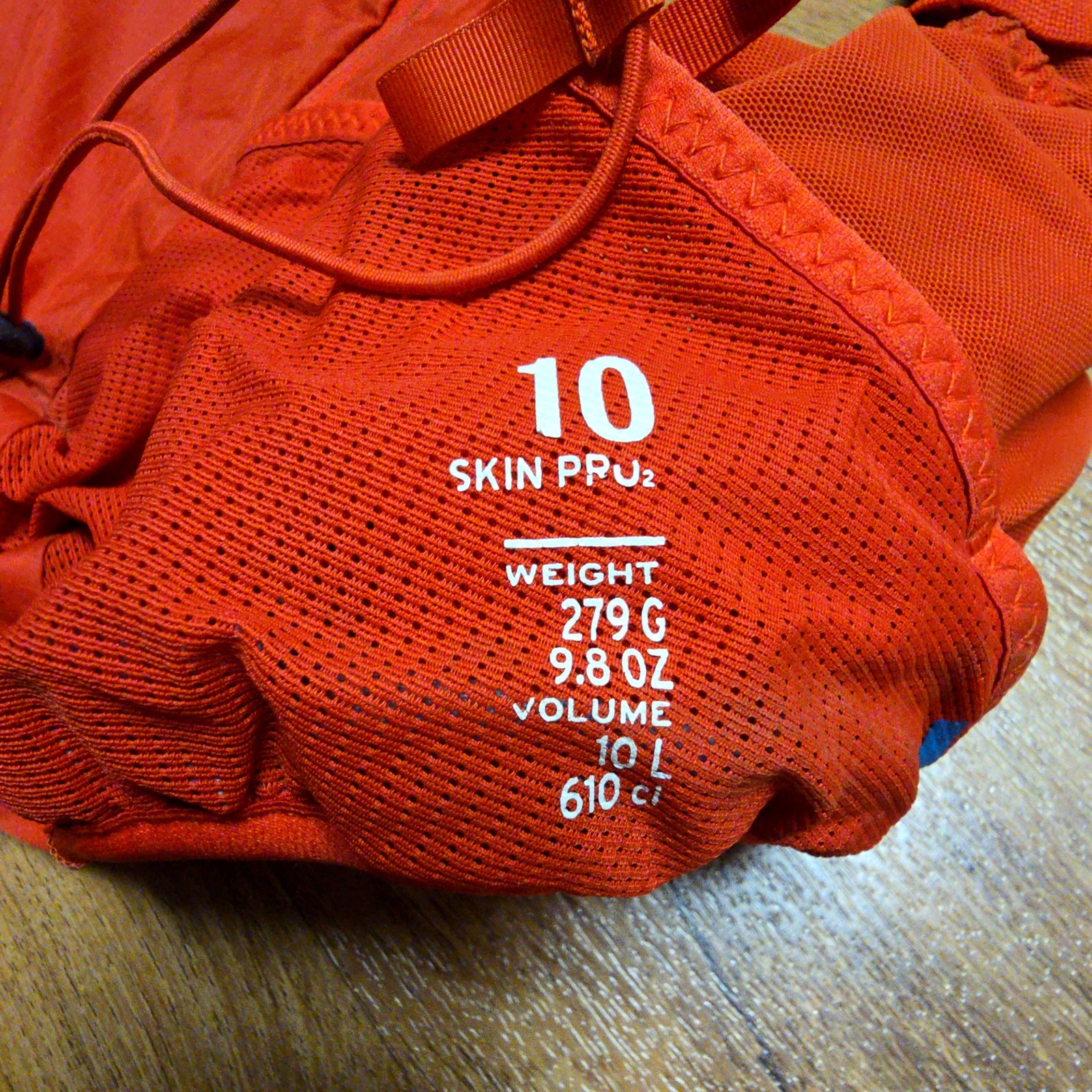 Salomon Skin Pro 10 Set Hydration Vest Red S-M-L Trail Running Pack