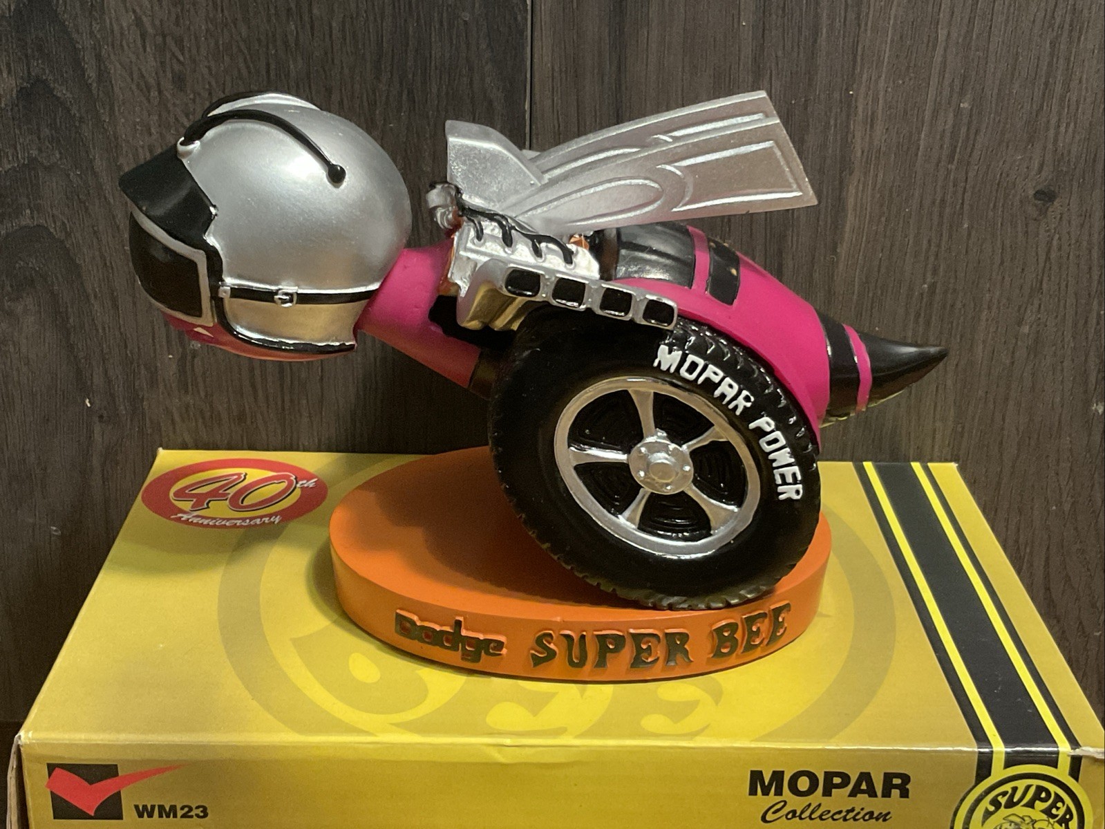 New Dodge Super Bee Bobblehead Panther Pink Bent Rod Garage Shaker Mopar