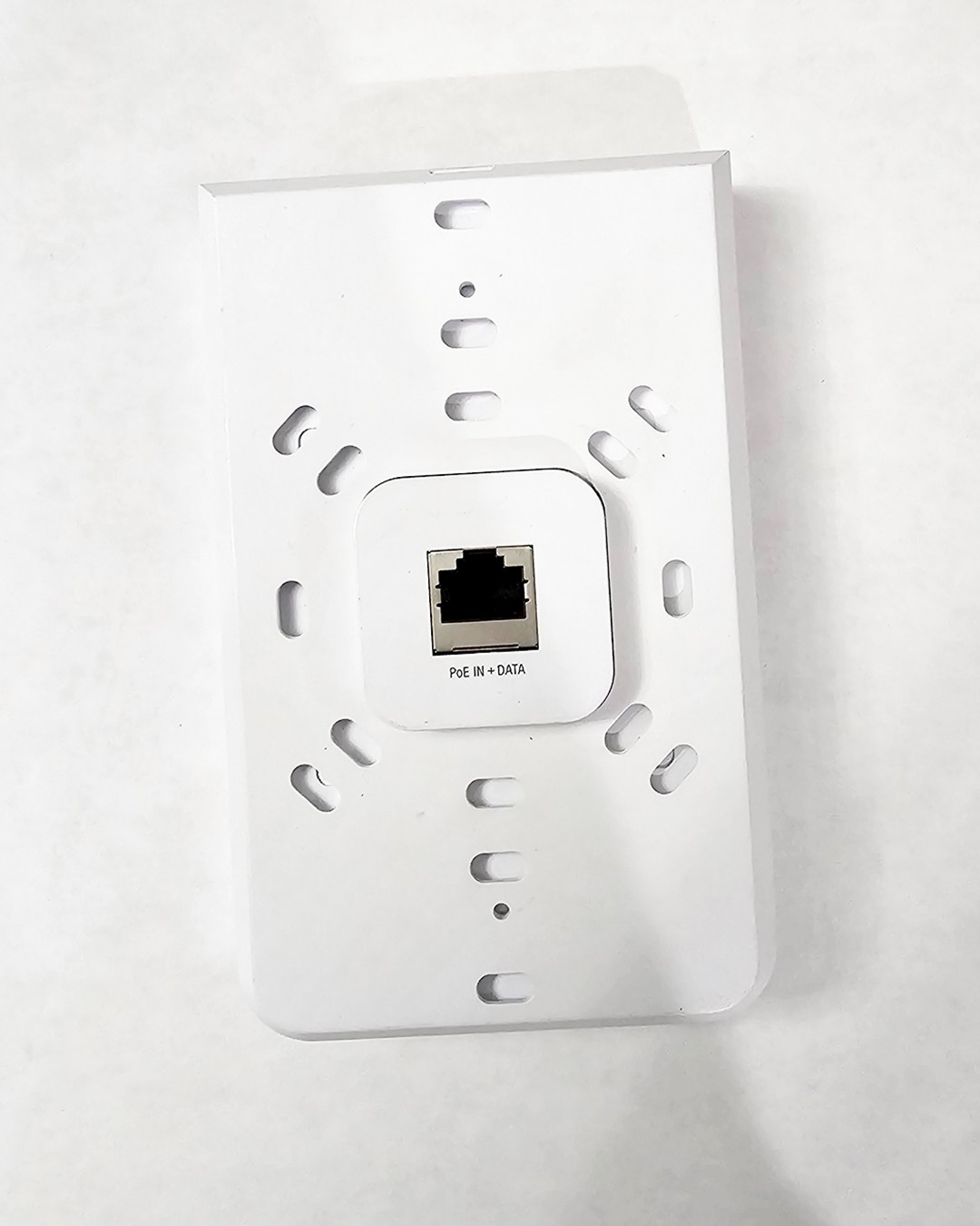 UniFi Ubiquiti UAP-AC-IW In Wall Access Point with PoE