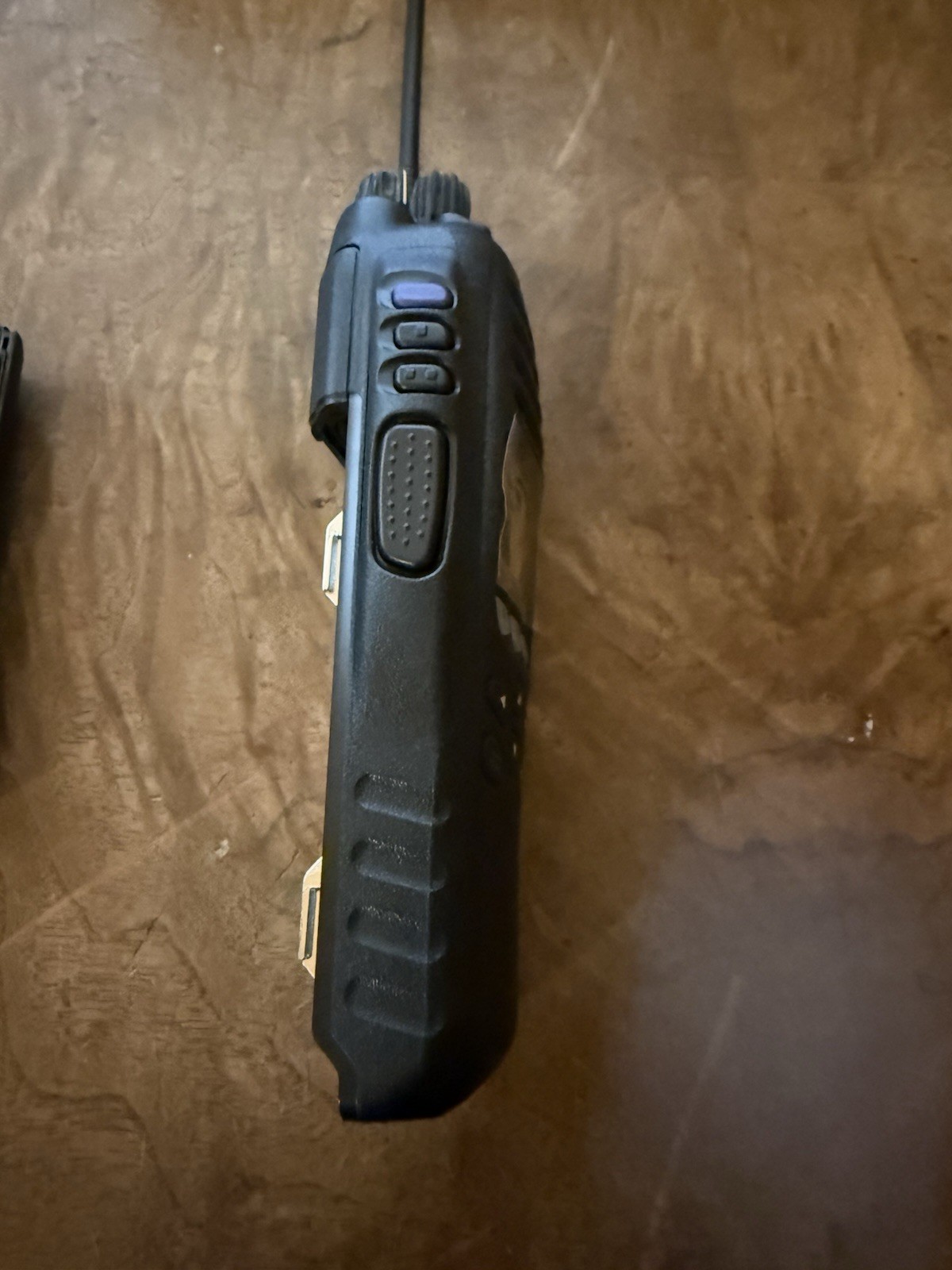 Icom IC-F9021S 440-470MHz P25 Analog conventional portable radio NEW