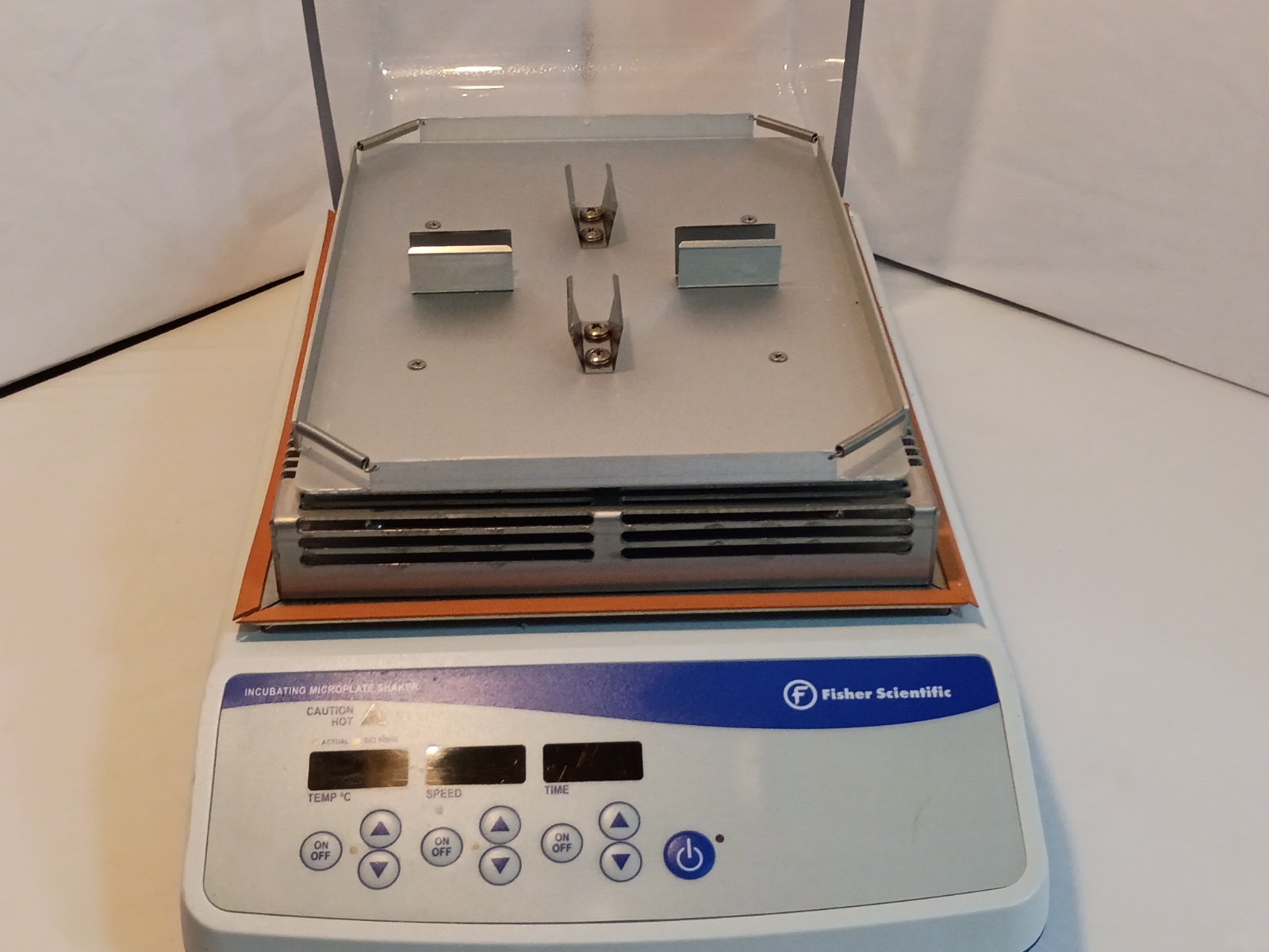 Fisherbrand Incubating Microplate Shaker w/ Cover 02217757 Incubator Mixer