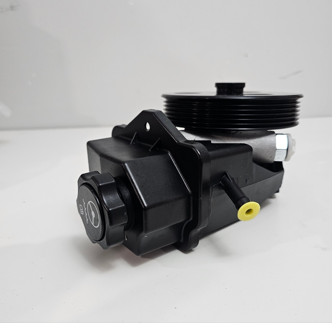 88963473 Power Steering Pump For 2002-2010 Pontiac Chevrolet 3.4L 3.9L