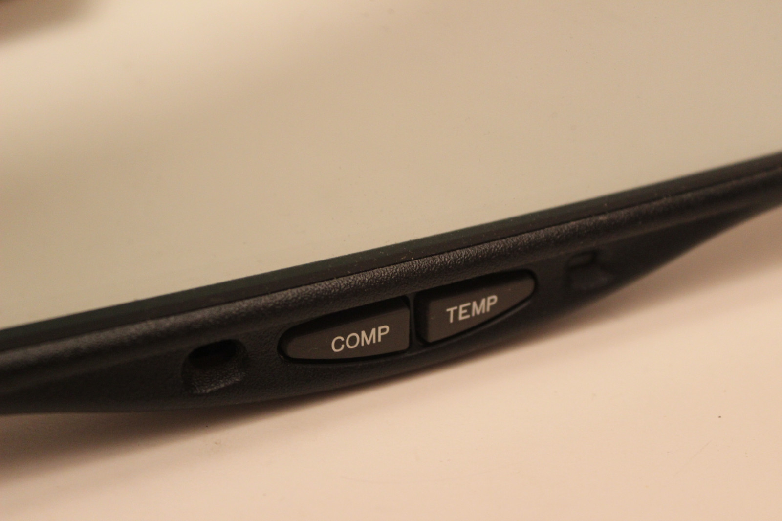 Silverado Tahoe Rear View Mirror Compass Temp Auto Dim Rearview OEM GNTX 177